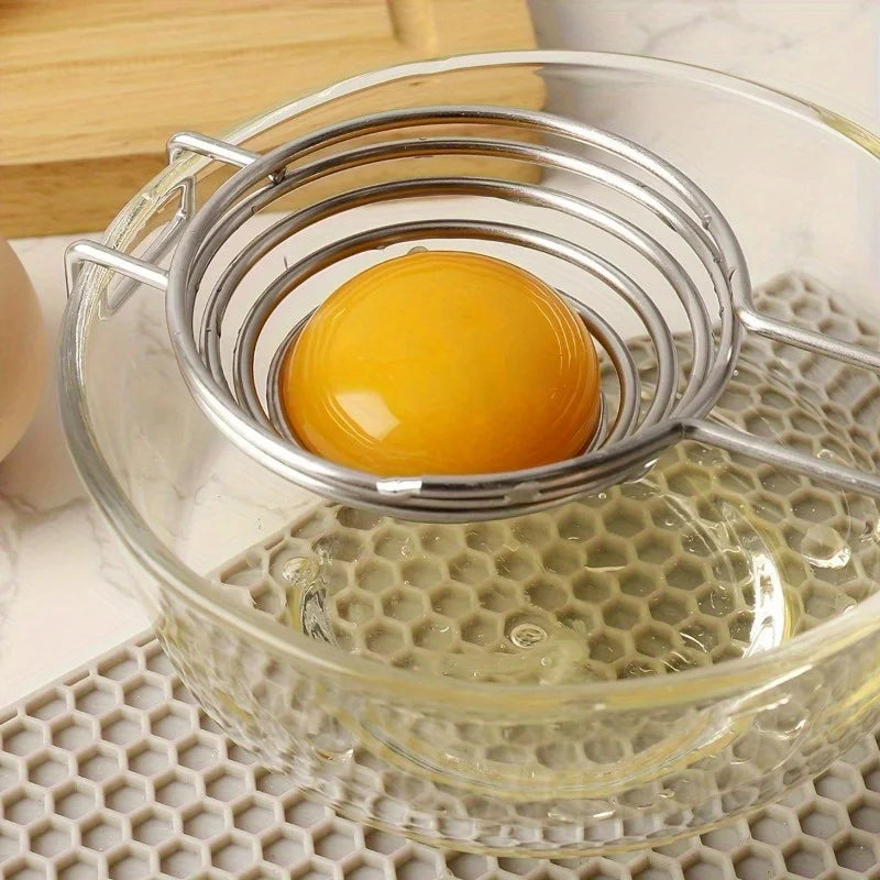 1pc, Stainless Steel Egg Separator - Easily Separate Egg Yolks and Whites for Perfect Baking Results - Essential Kitchen Gadget